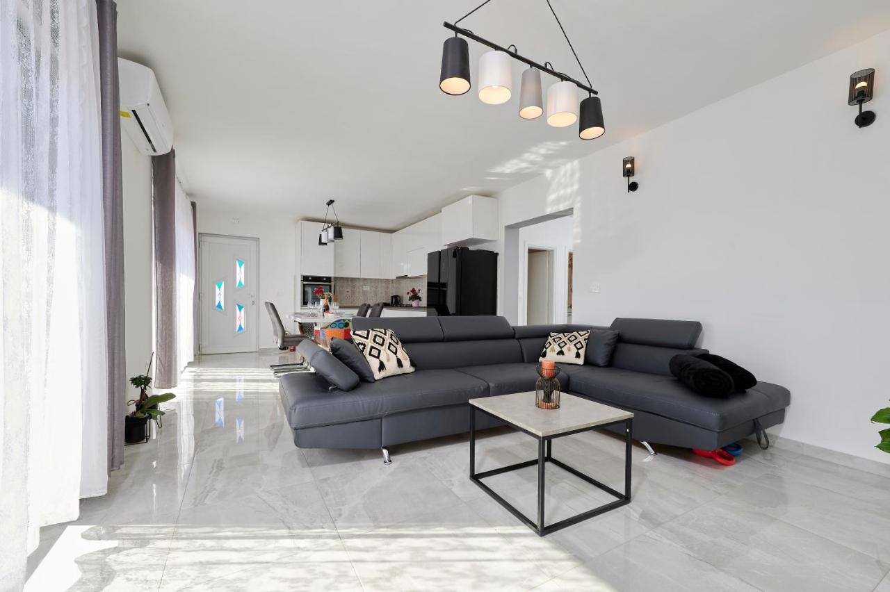 Tinel Appartement *